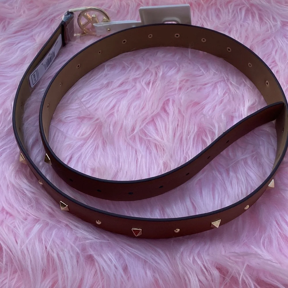 ✨ Michael Kors belt